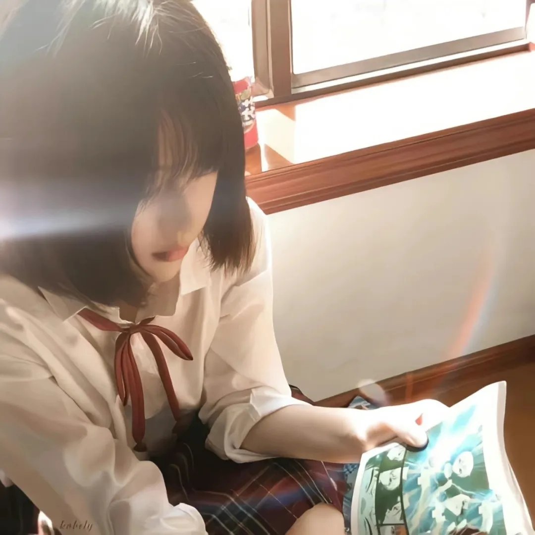 年轻女子